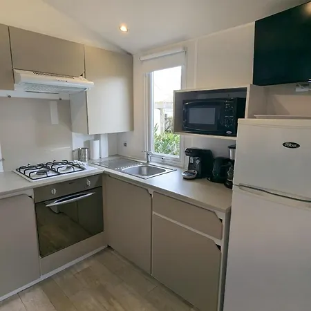 Σαλέ Beautiful 3-bedroom Mobil - Near The Saint-Hilaire-de-Talmont