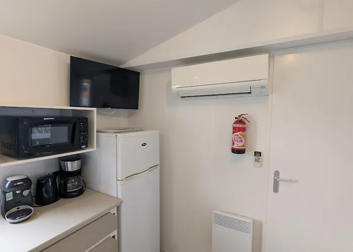 Beautiful 3-bedroom Mobil - Near The Saint-Hilaire-de-Talmont