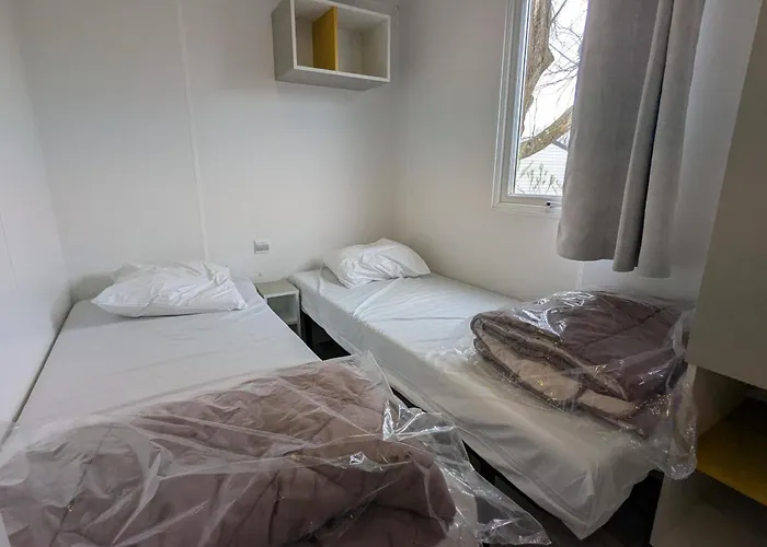 Beautiful 3-bedroom Mobil - Near The Horská chata